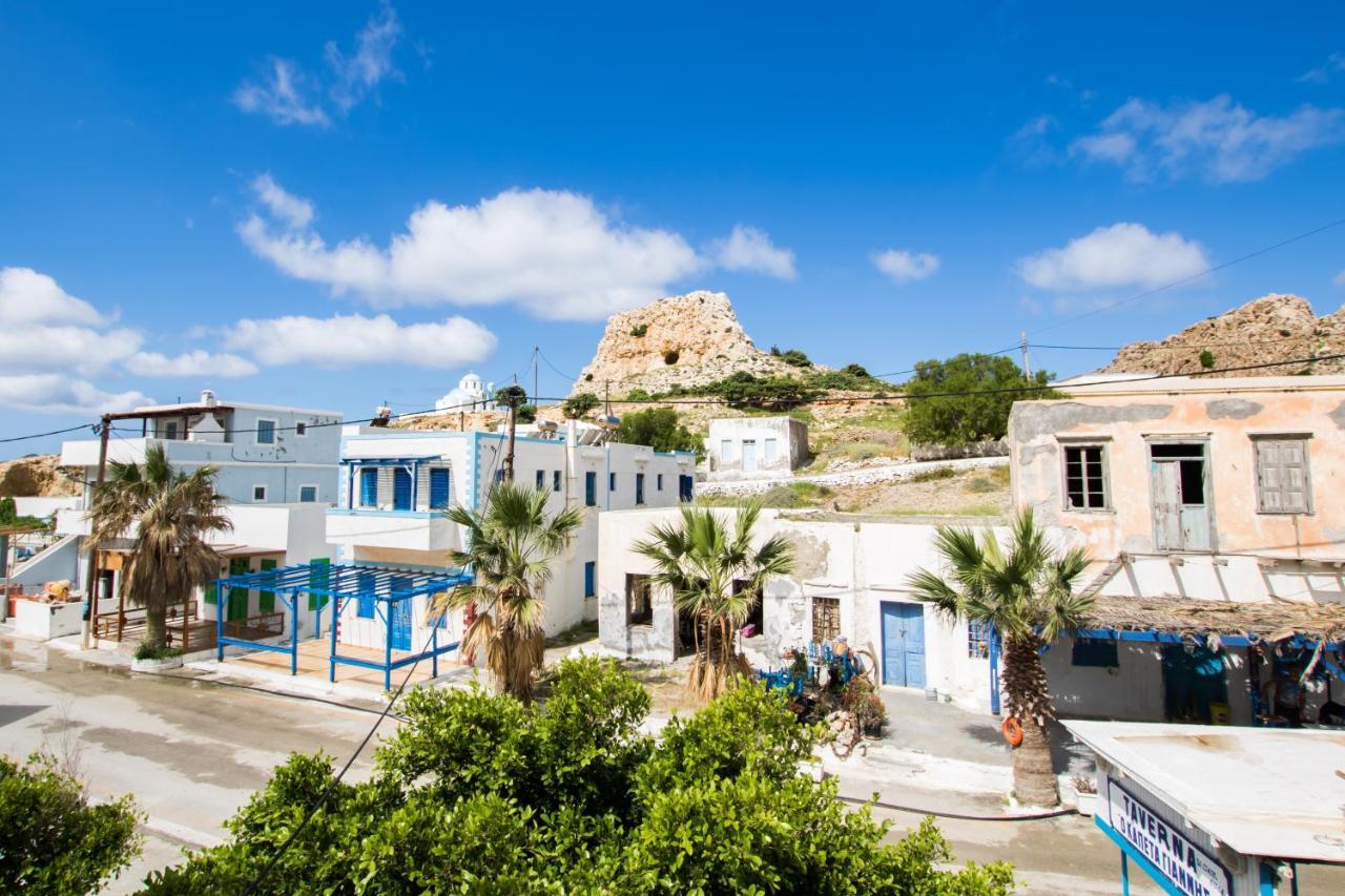 Finiki Studios Exterior photo